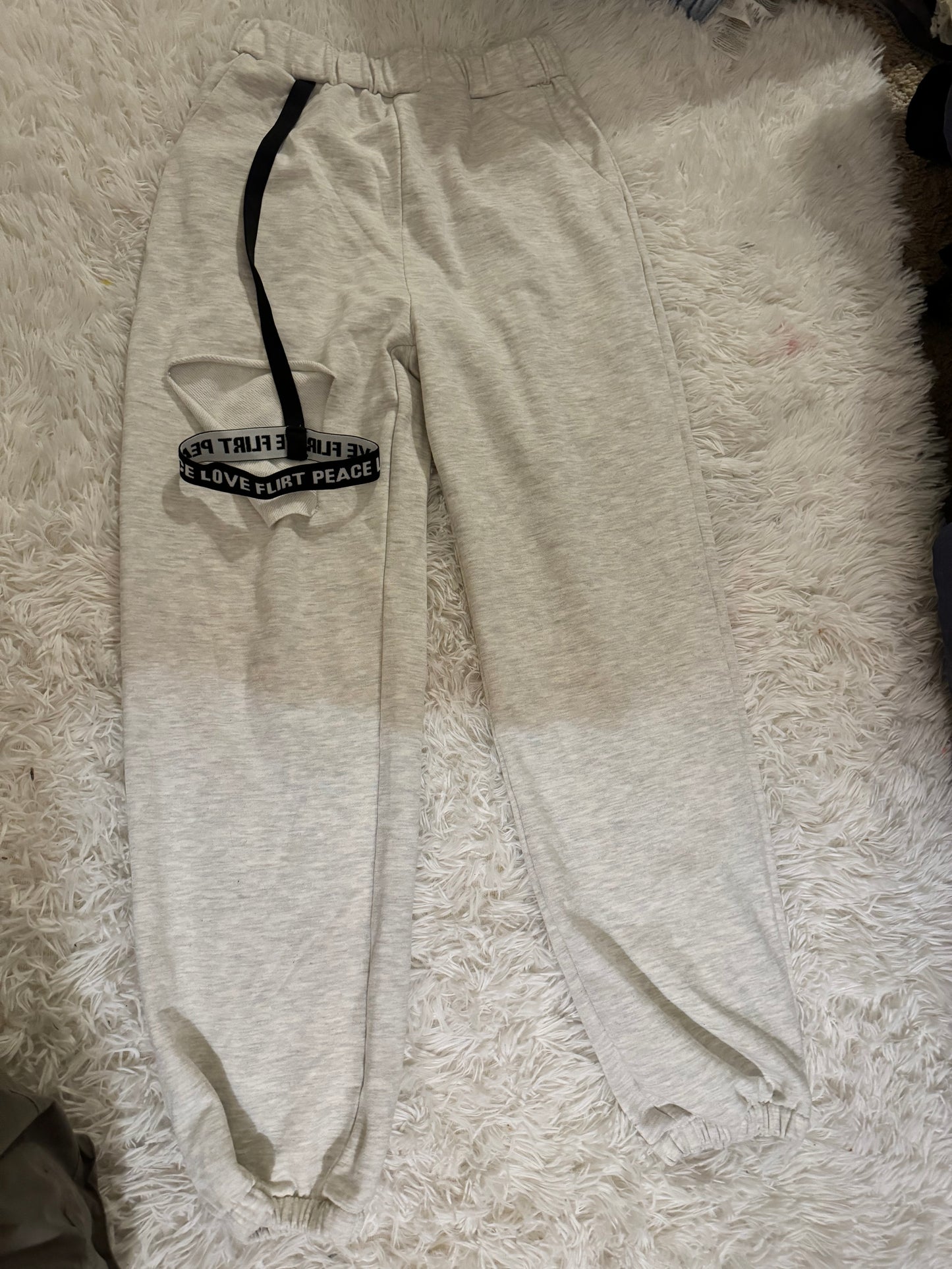 Love flirt peace jogger